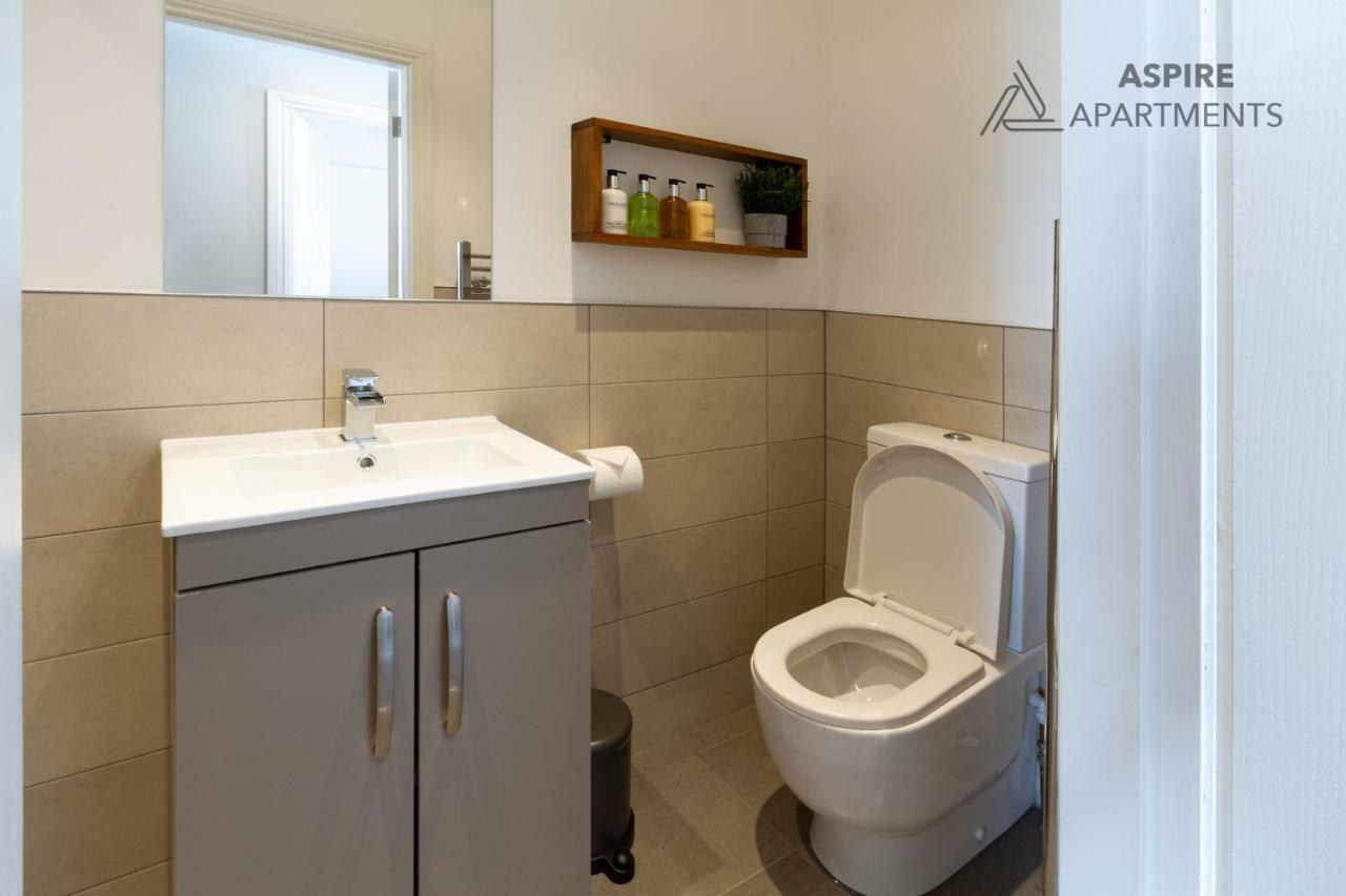 מלון ניוקאסל Elmire House מראה חיצוני תמונה